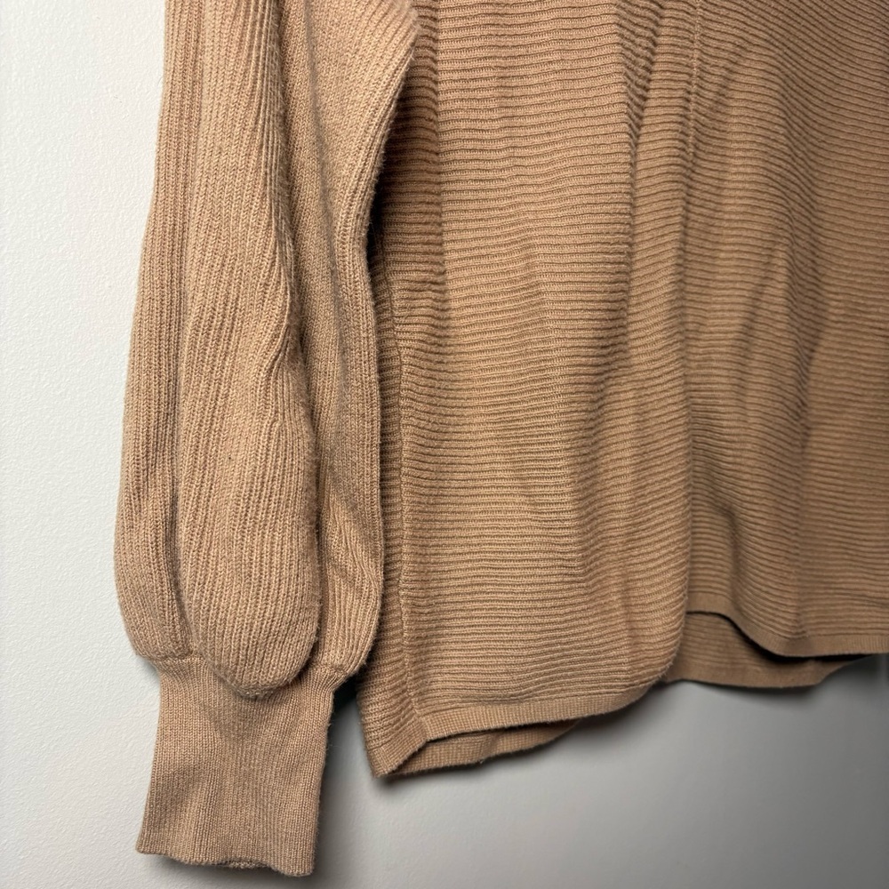 1. State Bishop Sleeve V-Neck Lightweight Sweater Cotton Viscose Brown Sz Small - Picture 4 of 9